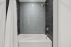 GLOBALSTAY. Elegant Downtown Apartments