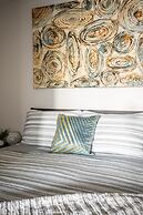 GLOBALSTAY. Elegant Downtown Apartments