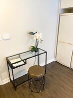 GLOBALSTAY. Elegant Downtown Apartments