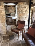 The Bantam Tea Rooms & Guest House