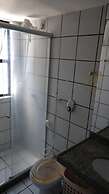 Apartamento a 200m feirinha beira mar