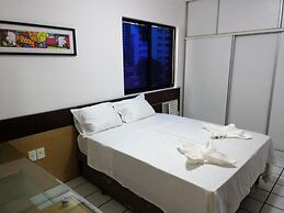 Apartamento a 200m feirinha beira mar