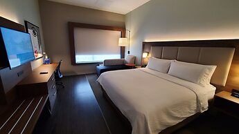 Holiday Inn Express & Suites Charlotte - South End by IHG