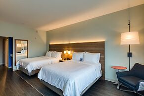 Holiday Inn Express & Suites Charlotte - South End by IHG