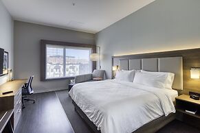 Holiday Inn Express & Suites Charlotte - South End by IHG