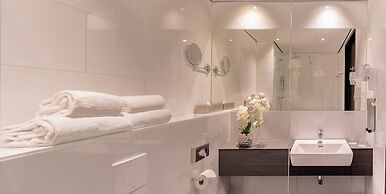 PLAZA Premium Almere