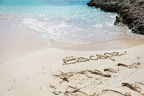 The Escape at Nonsuch Bay  - Adults Only