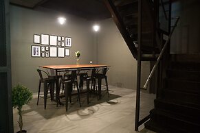 The Arbern Hostel x Bistro