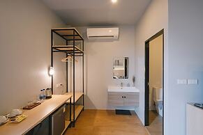 The Arbern Hostel x Bistro