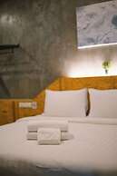 The Arbern Hostel x Bistro