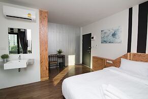 The Arbern Hostel x Bistro