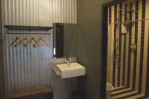 The Arbern Hostel x Bistro