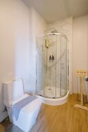 The Arbern Hostel x Bistro