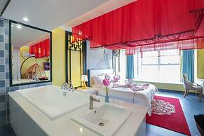 L Theme Hotel Foshan