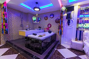 L Theme Hotel Foshan