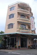 Huynh Huong Guesthouse