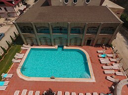 Sarot Termal Park Resort & Spa - Halal Hotel