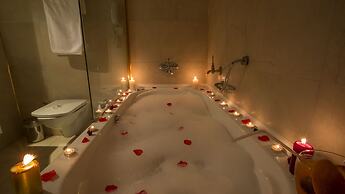 Sarot Termal Park Resort & Spa - Halal Hotel