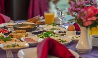 Sarot Termal Park Resort & Spa - Halal Hotel