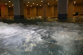 Sarot Termal Park Resort & Spa - Halal Hotel