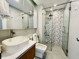 Sunrise City Alm's Luxury Apartment