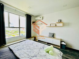 Sunrise City Alm's Luxury Apartment