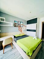 Sunrise City Alm's Luxury Apartment