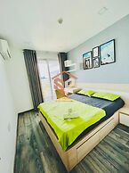 Sunrise City Alm's Luxury Apartment