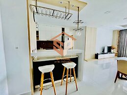 Sunrise City Alm's Luxury Apartment