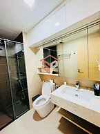 Sunrise City Alm's Luxury Apartment