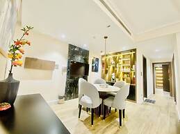 Sunrise City Alm's Luxury Apartment