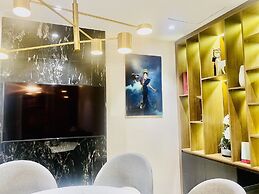 Sunrise City Alm's Luxury Apartment