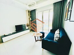 Sunrise City Alm's Luxury Apartment