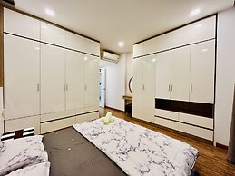 Sunrise City Alm's Luxury Apartment