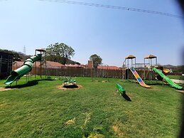 Praveg Tent City Narmada, Statue of Unity