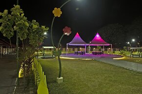 Praveg Tent City Narmada, Statue of Unity