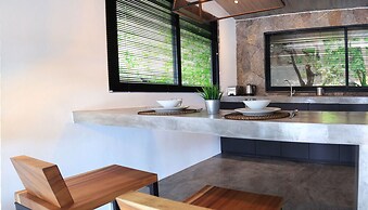 Pahili Pool Villas Koh Tao