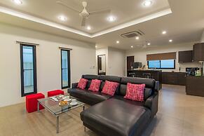 Elegant Villa NC10 at Tropical Residence