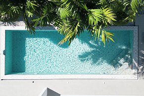 Design 2BR Villa Indra with Oxygen Pool