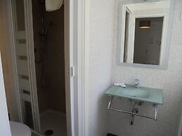 Easy Sants by Bossh Hotels