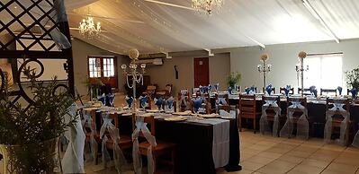 Lalapanzi Hotel and Conference Centre