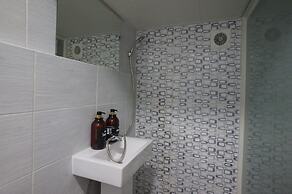 Blue Mansion Guesthouse