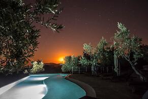 The Infinity 180 Luxury Suites - Adults Only