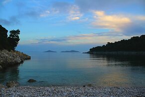 The Infinity 180 Luxury Suites - Adults Only