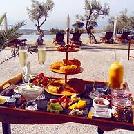 The Infinity 180 Luxury Suites - Adults Only