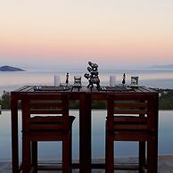 The Infinity 180 Luxury Suites - Adults Only