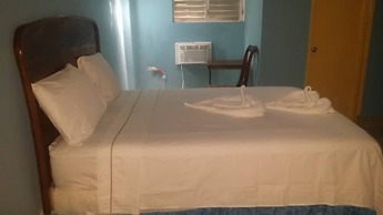 Villa Rosa Hotel & Restaurant