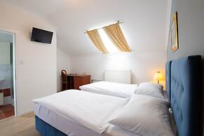 Hotel Vila Tina