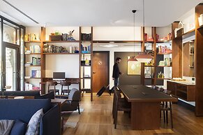 Hotel Praktik Èssens