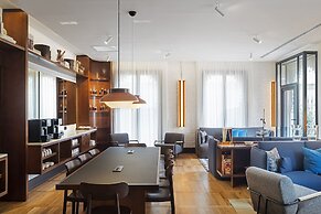 Hotel Praktik Èssens